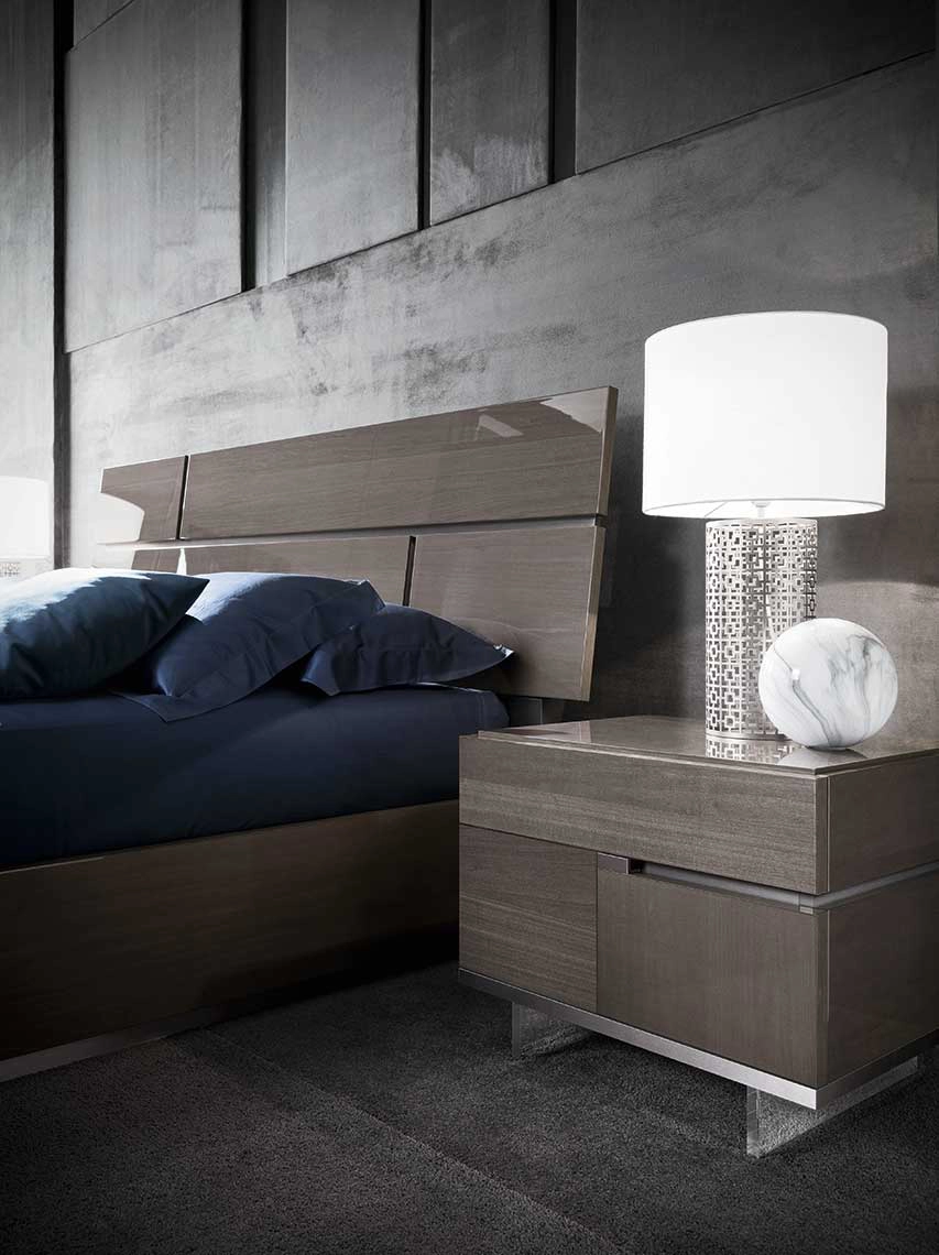 Athena Bed